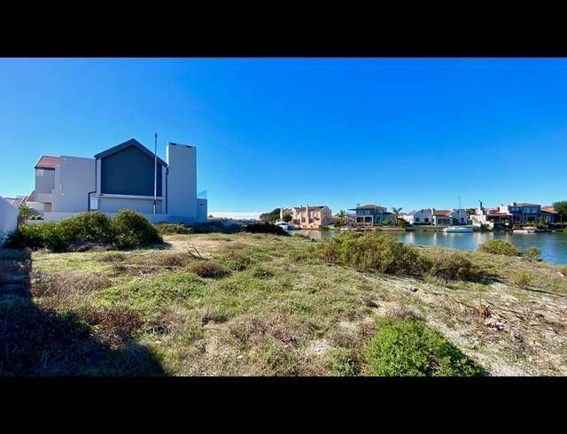 501M² VACANT LAND FOR SALE IN PORT OWEN